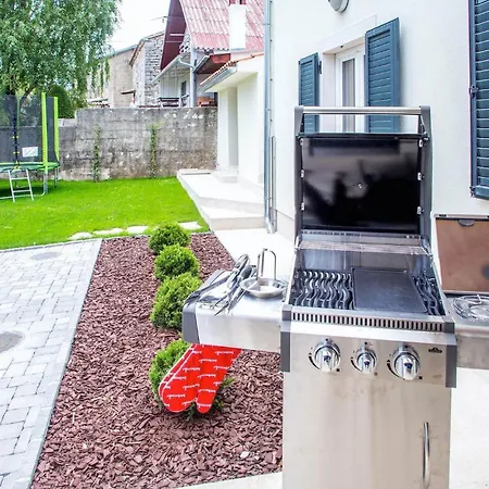 Vakantiehuis Orljak *